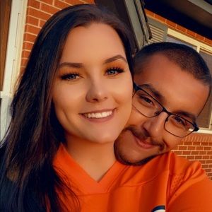 Meet your Posher, Faith